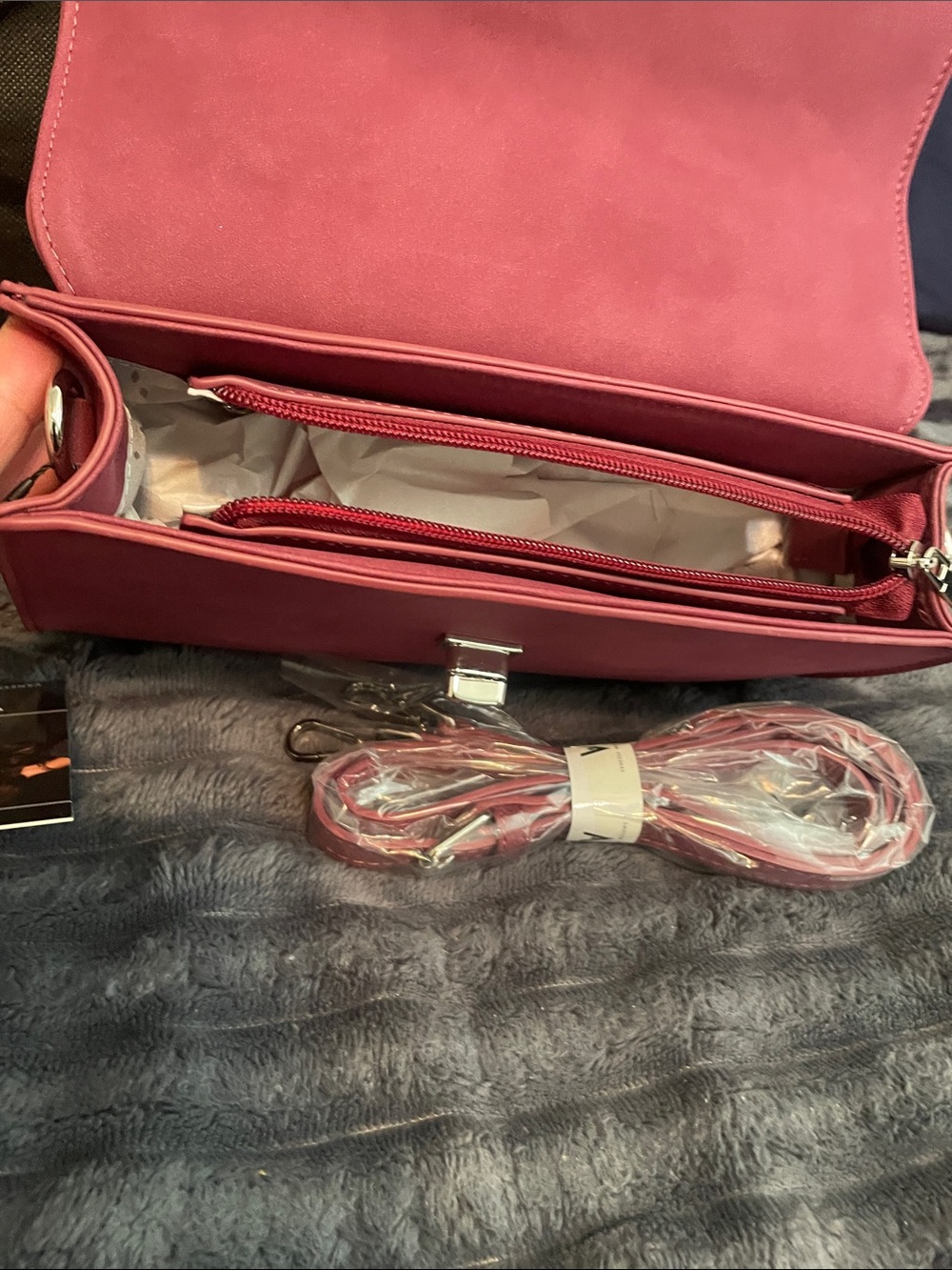 Vanessa Williams Raspberry Envelope Clutch with Turn-Lock - Picture 5 of 7